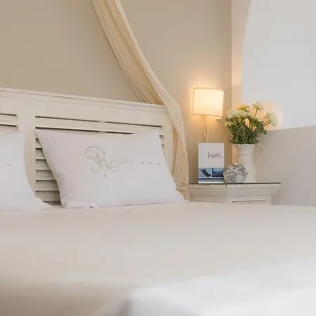 κιμωλίς Ξενοδοχείο με διαμερίσματα Κίμωλος