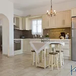 Lejlighedshotel Kimolis 4*