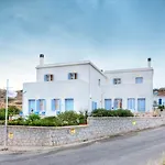 Kimolis Lejlighedshotel 4*